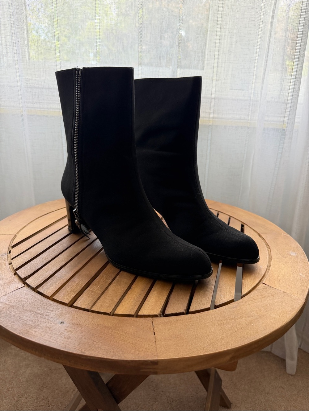 Stuart Weitzman Black GORE‑TEX Waterproof Square Toe Ankle Boot Women's Size 8.5